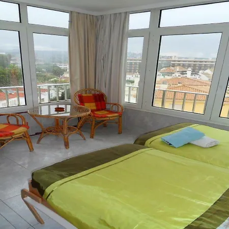 Апартаменты Residencia Butiplaya Beachfront
