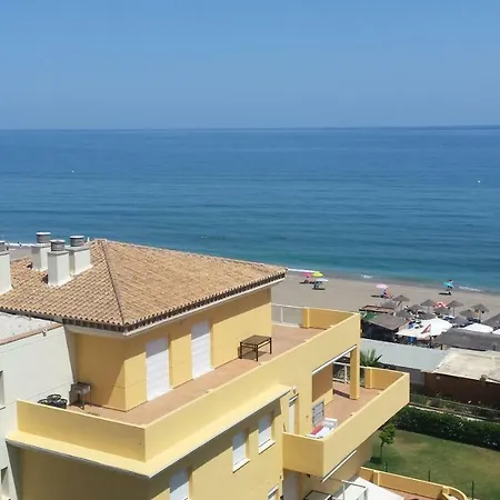 Residencia Butiplaya Beachfront Апартаменты *